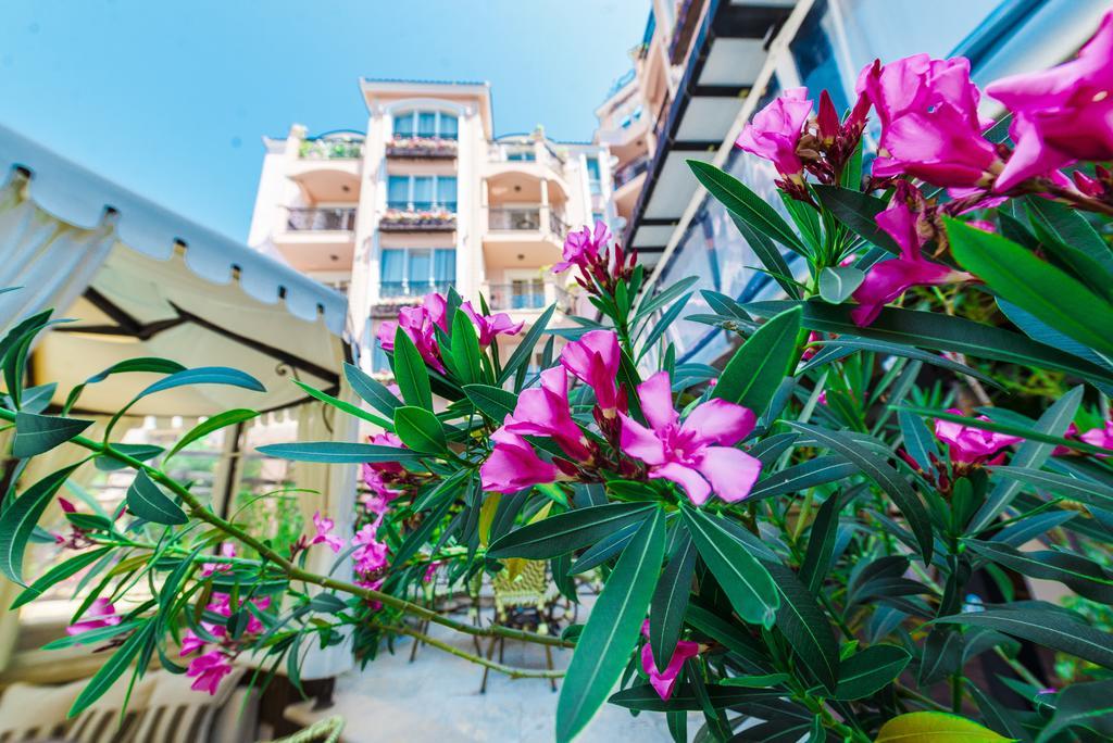 Romance Marine Aparthotel Słoneczny Brzeg Zewnętrze zdjęcie