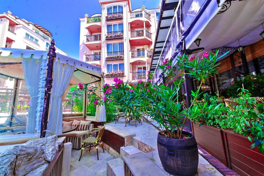 Romance Marine Aparthotel Słoneczny Brzeg Zewnętrze zdjęcie